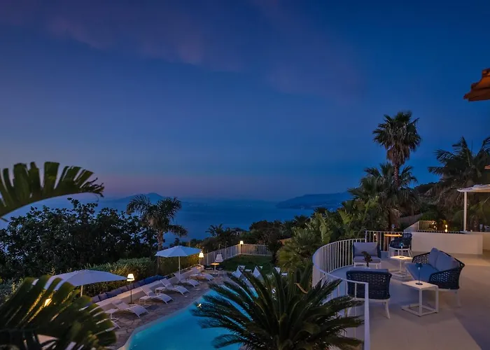 Capri Blue Luxury Le Tre Monelle 4* אנה קאפרי