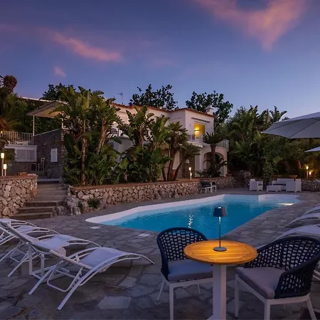 Capri Blue Luxury Le Tre Monelle Anacapri (Isola di Capri)
