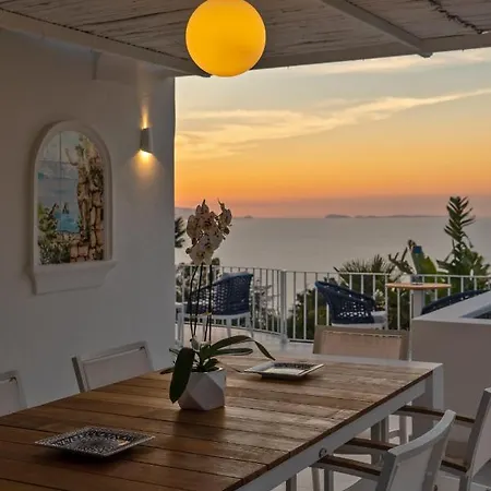 Capri Blue Luxury Le Tre Monelle ゲストハウス 4*