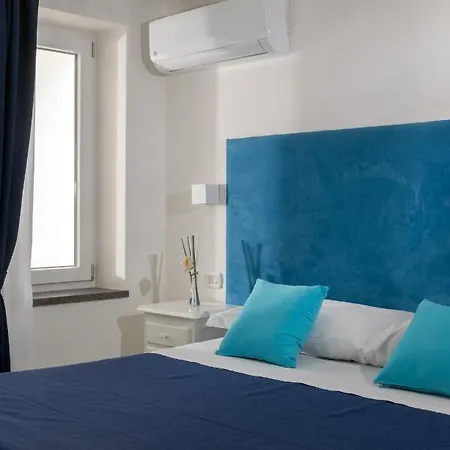 Capri Blue Luxury Le Tre Monelle 4* Anacapri (Isola di Capri)