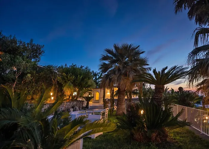 Capri Blue Luxury Le Tre Monelle 4* Ανακάπρι