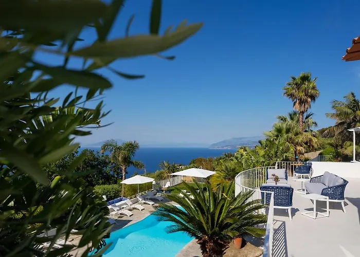 Capri Blue Luxury Le Tre Monelle Πανσιόν 4*