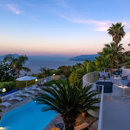 Capri Blue Luxury Le Tre Monelle Anacapri (Isola di Capri)