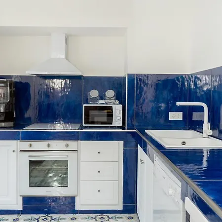 Capri Blue Luxury Le Tre Monelle بيت ضيافة