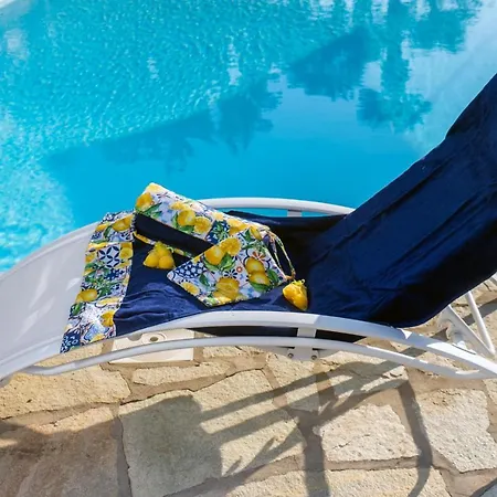 بيت ضيافة Capri Blue Luxury Le Tre Monelle 4*