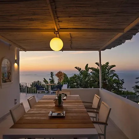 بيت ضيافة Capri Blue Luxury Le Tre Monelle