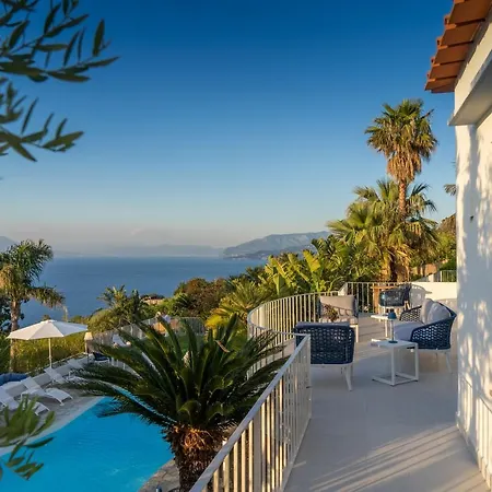 Capri Blue Luxury Le Tre Monelle