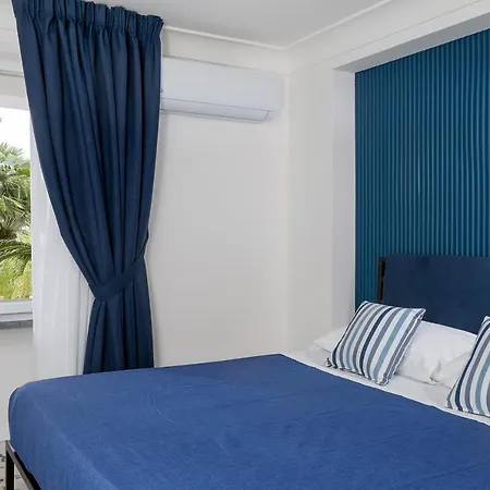 Capri Blue Luxury Le Tre Monelle