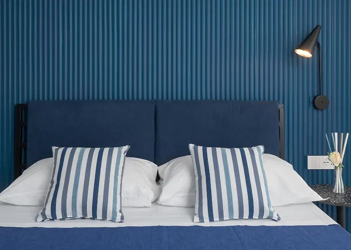 Capri Blue Luxury Le Tre Monelle 4*