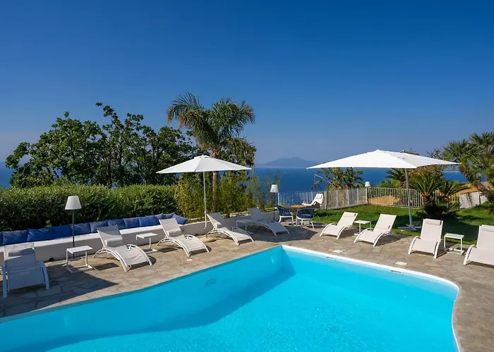 Capri Blue Luxury Le Tre Monelle 4*